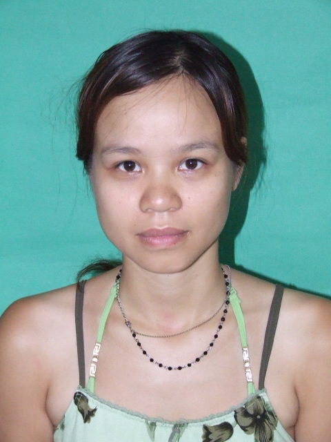Present Name (as reflected in passport): Miss Le Thi Hoang Anh - 20060709